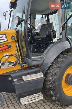 Екскаватор навантажувач JCB 3CX 2014 в 
