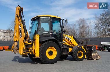 Экскаватор погрузчик JCB 3CX 2015 в 