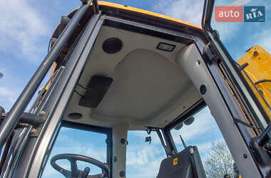 Экскаватор погрузчик JCB 3CX 2015 в 