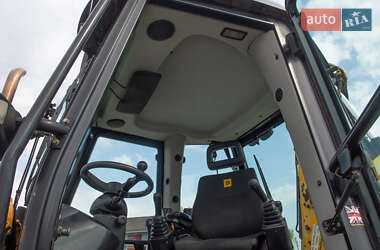 Экскаватор погрузчик JCB 3CX 2012 в 