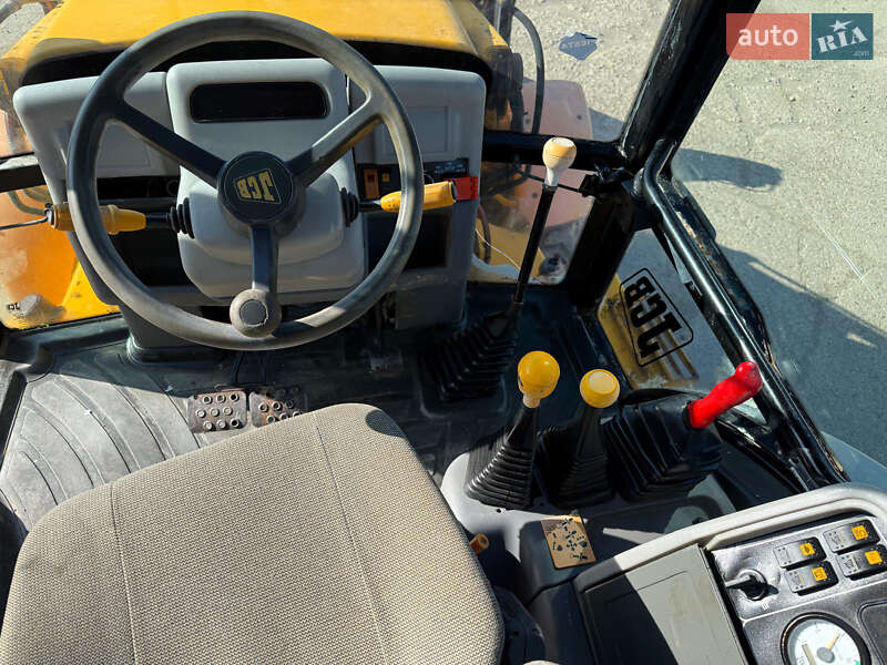 Екскаватор навантажувач JCB 3CX 2001 в Києві