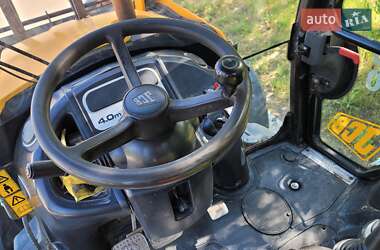 Экскаватор погрузчик JCB 3CX 2011 в 