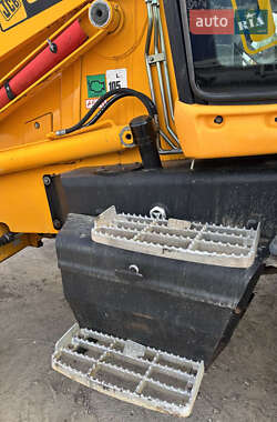 Экскаватор погрузчик JCB 3CX 2003 в 