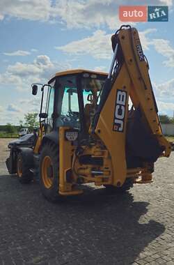 Екскаватор навантажувач JCB 3CX 2011 в 