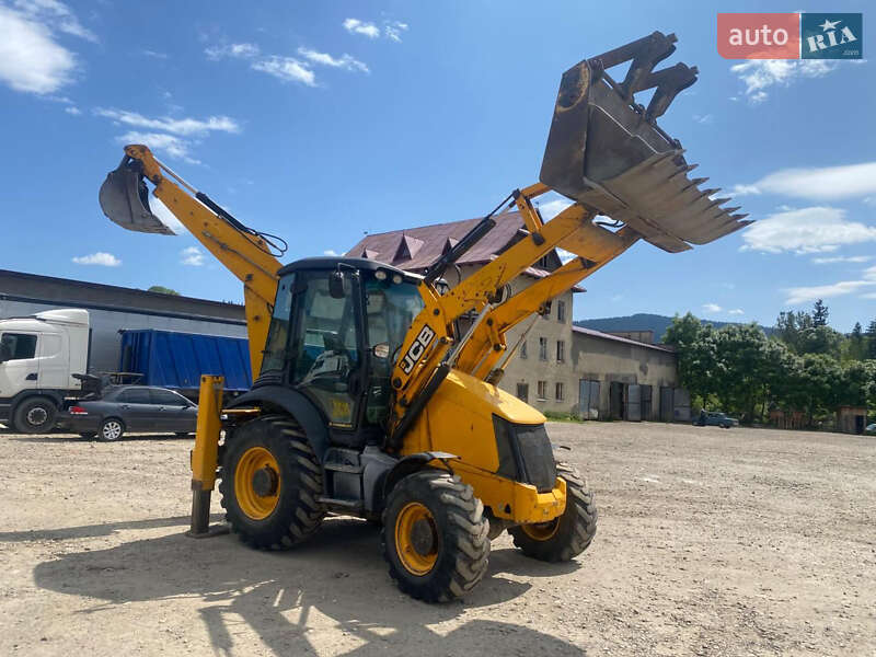 Екскаватор навантажувач JCB 3CX 2014 в Івано-Франківську