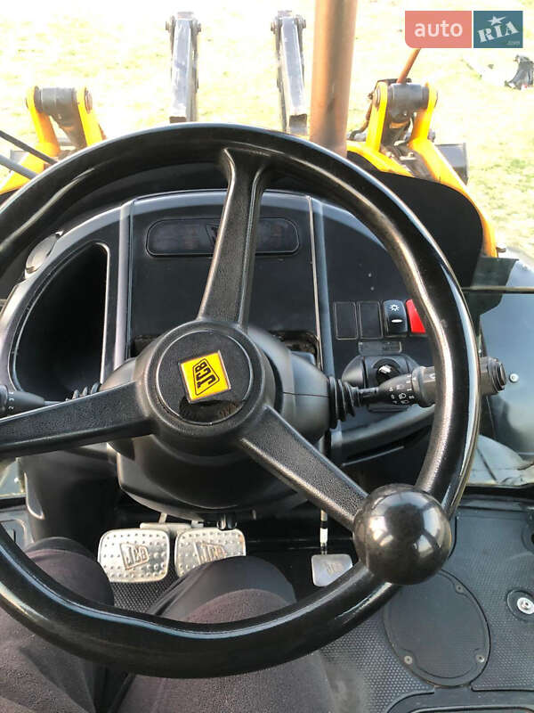 Екскаватор навантажувач JCB 3CX 2014 в Івано-Франківську