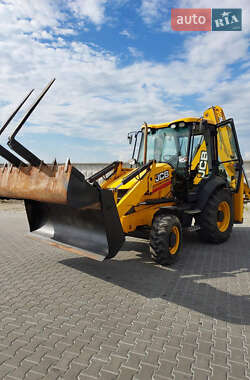 Экскаватор погрузчик JCB 3CX 2013 в 