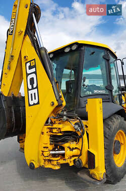 Экскаватор погрузчик JCB 3CX 2013 в 