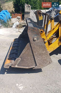 Екскаватор навантажувач JCB 3CX 2002 в 