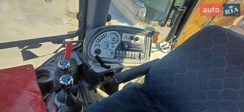 Екскаватор навантажувач JCB 3CX 2002 в Чернівцях
