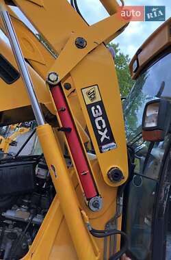Екскаватор навантажувач JCB 3CX 2006 в 