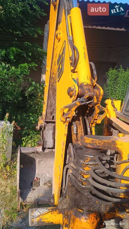 Екскаватор навантажувач JCB 3CX 1997 в Звягелі