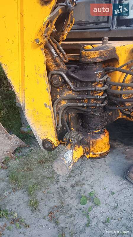 Екскаватор навантажувач JCB 3CX 1997 в Звягелі