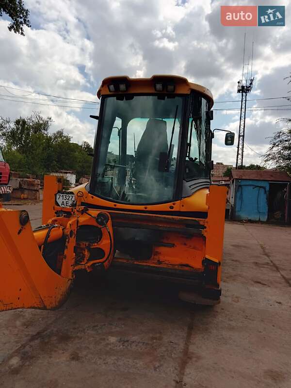 Екскаватор навантажувач JCB 3CX 2003 в Кривому Розі фото 2 Екскаватор навантажувач JCB 3CX 2003 в Кривому Розі