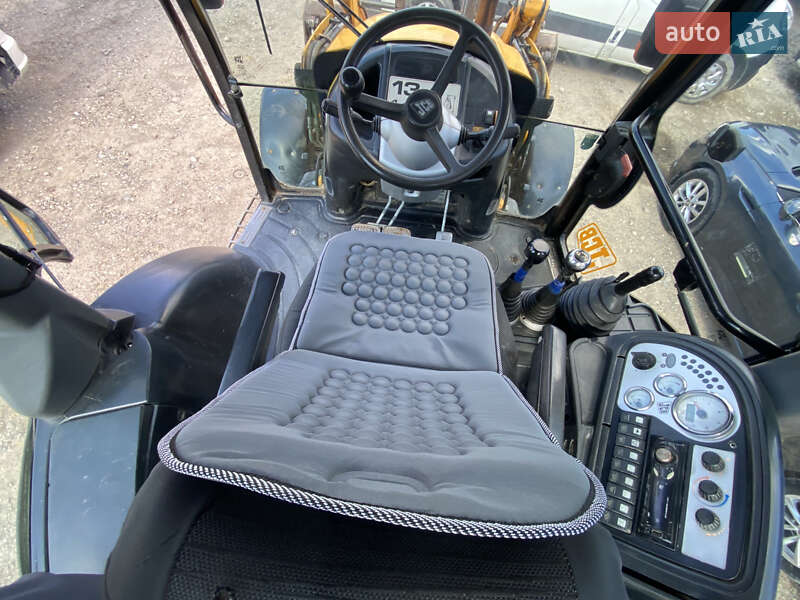 Экскаватор погрузчик JCB 3CX 2007 в Татарове