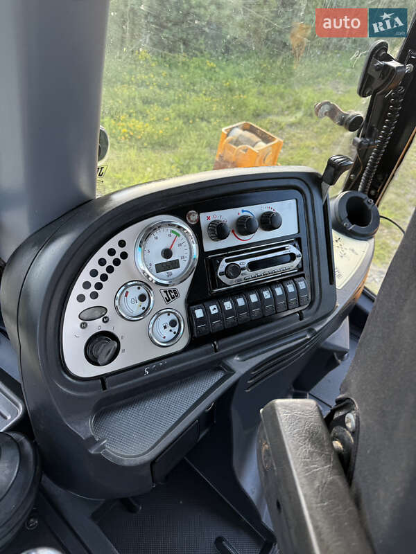Екскаватор навантажувач JCB 3CX 2008 в Виноградові