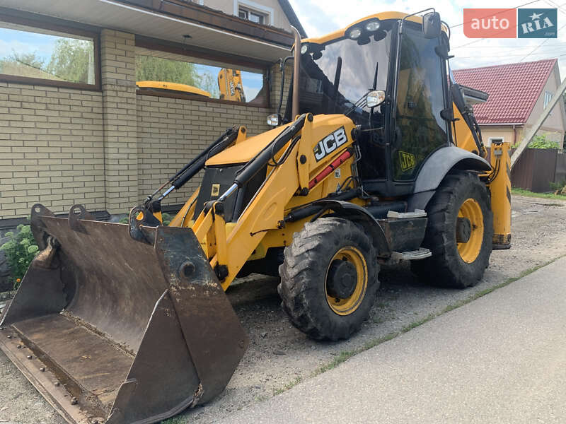 JCB 3CX 2013