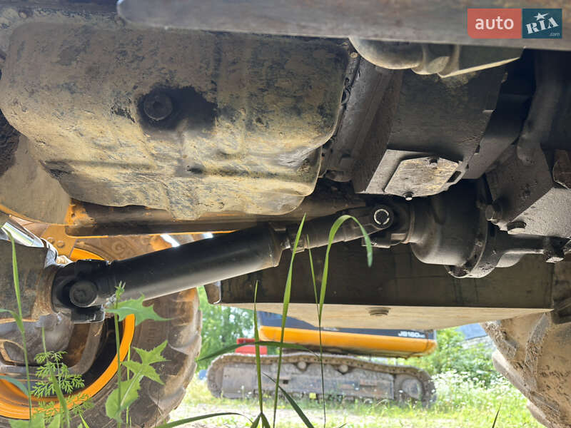 Экскаватор погрузчик JCB 3CX 2007 в Львове