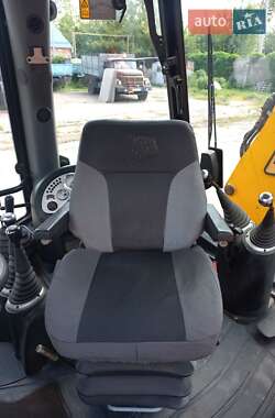 Экскаватор погрузчик JCB 3CX 2006 в 