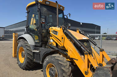 Экскаватор погрузчик JCB 3CX 2010 в 