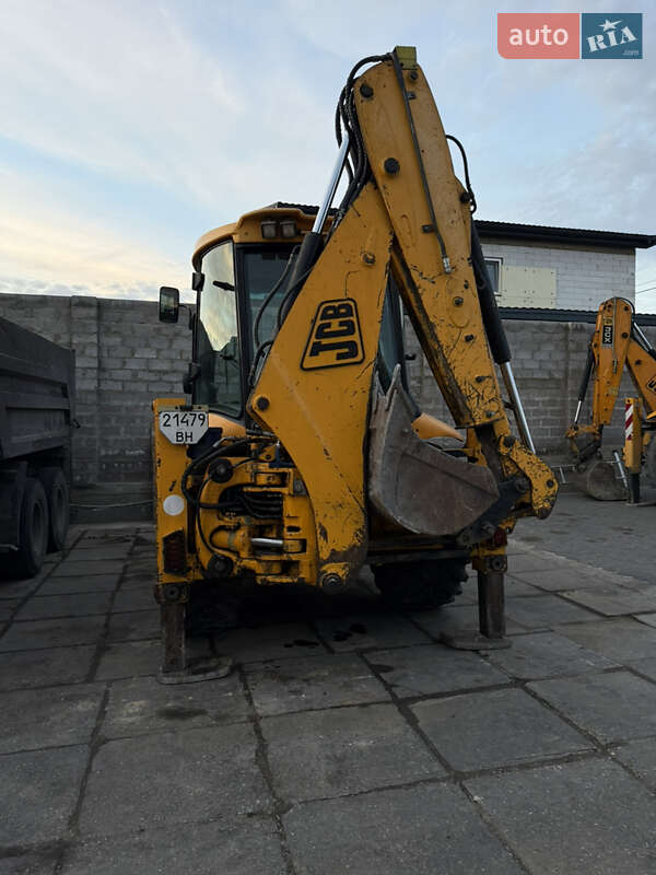 Экскаватор погрузчик JCB 3CX 2002 в Одессе