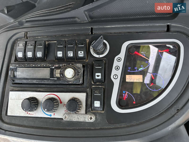 Экскаватор погрузчик JCB 3CX 2010 в Львове