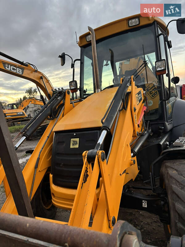 Экскаватор погрузчик JCB 3CX 2010 в Львове