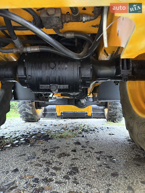 Екскаватор навантажувач JCB 3CX 2008 в Виноградові