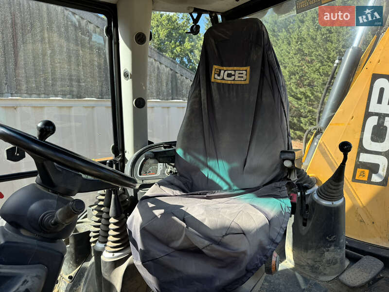 Екскаватор навантажувач JCB 3CX 2016 в Києві
