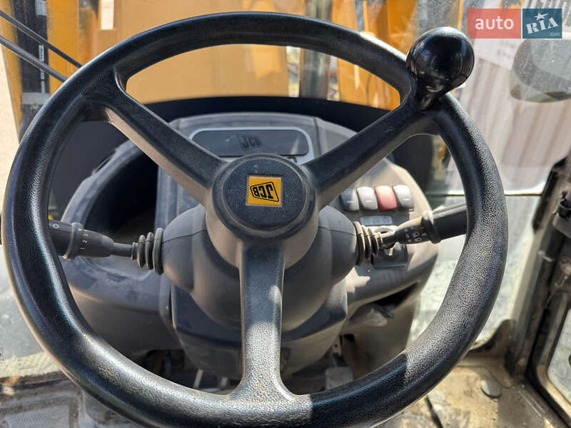 Екскаватор навантажувач JCB 3CX 2016 в Києві