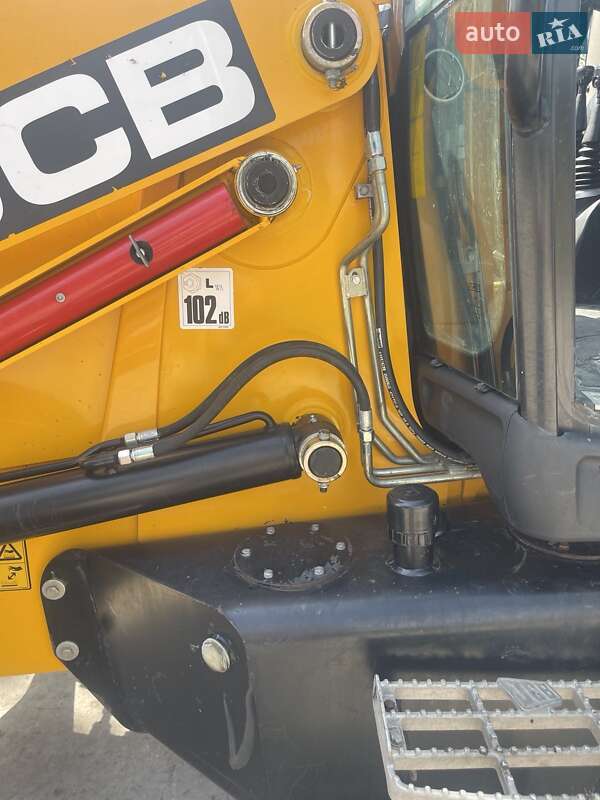 Экскаватор погрузчик JCB 3CX 2020 в Стоянке фото 13 Экскаватор погрузчик JCB 3CX 2020 в Стоянке