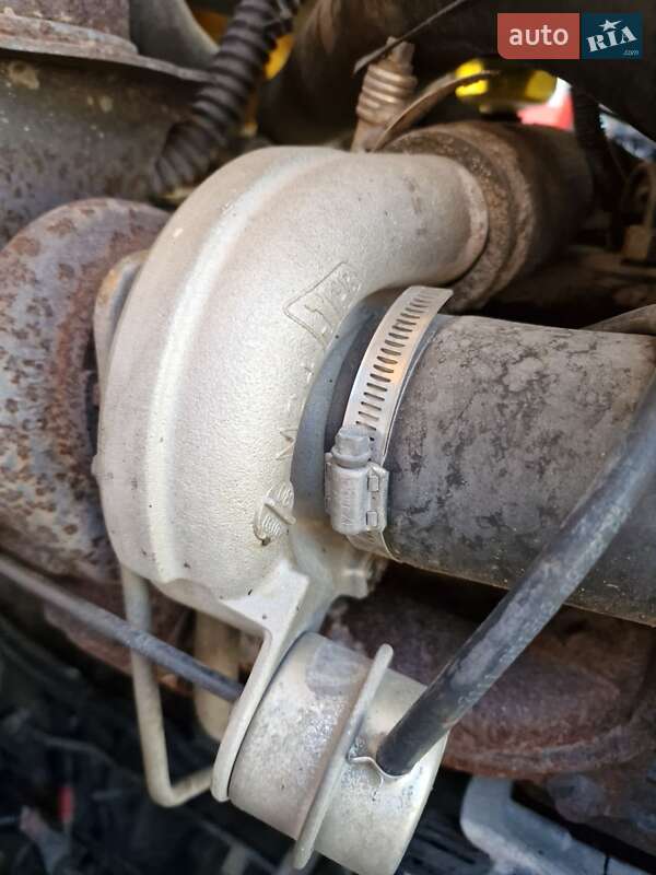 Экскаватор погрузчик JCB 3CX 2009 в Черновцах