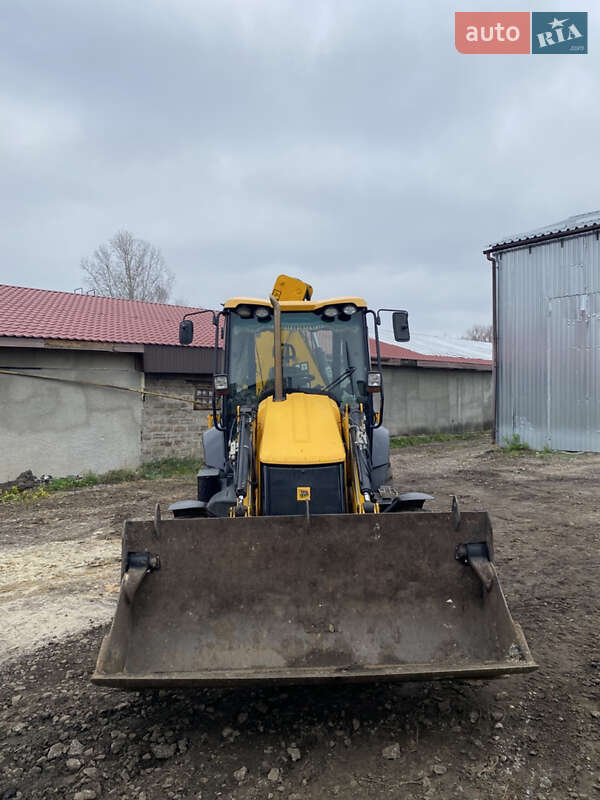 Экскаватор погрузчик JCB 3CX 2011 в Харькове фото 2 Экскаватор погрузчик JCB 3CX 2011 в Харькове