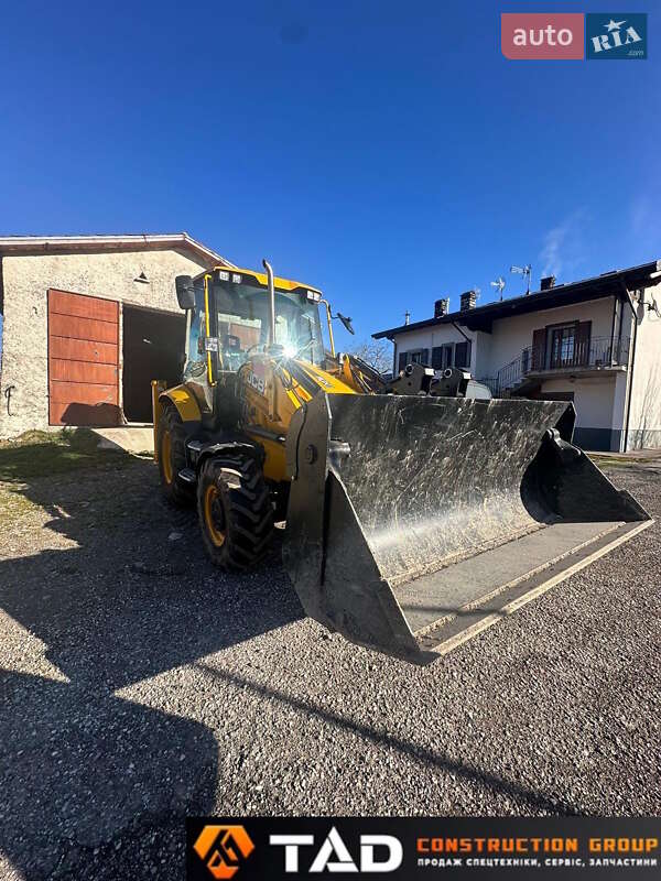 Экскаватор погрузчик JCB 3CX 2022 в Киеве