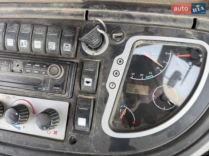 Екскаватор навантажувач JCB 3CX 2009 в Луцьку