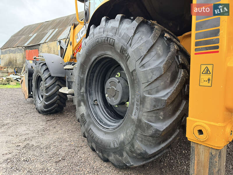 Экскаватор погрузчик JCB 3CX 2021 в Киеве