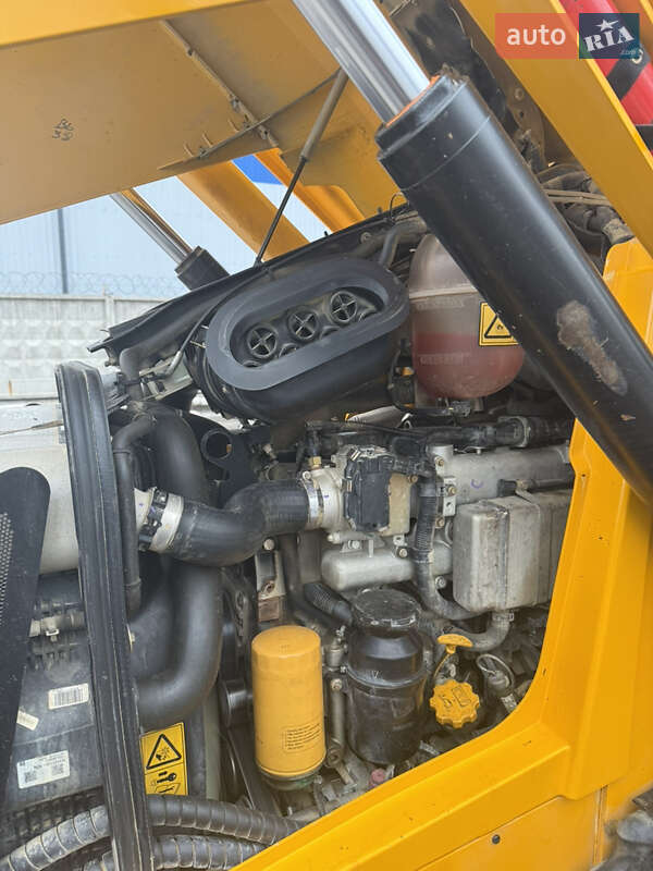 Колесный экскаватор JCB 3CX 2018 в Киеве