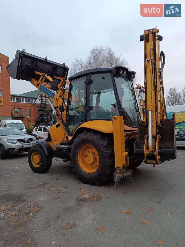 Экскаватор погрузчик JCB 3CX 2005 в Днепре