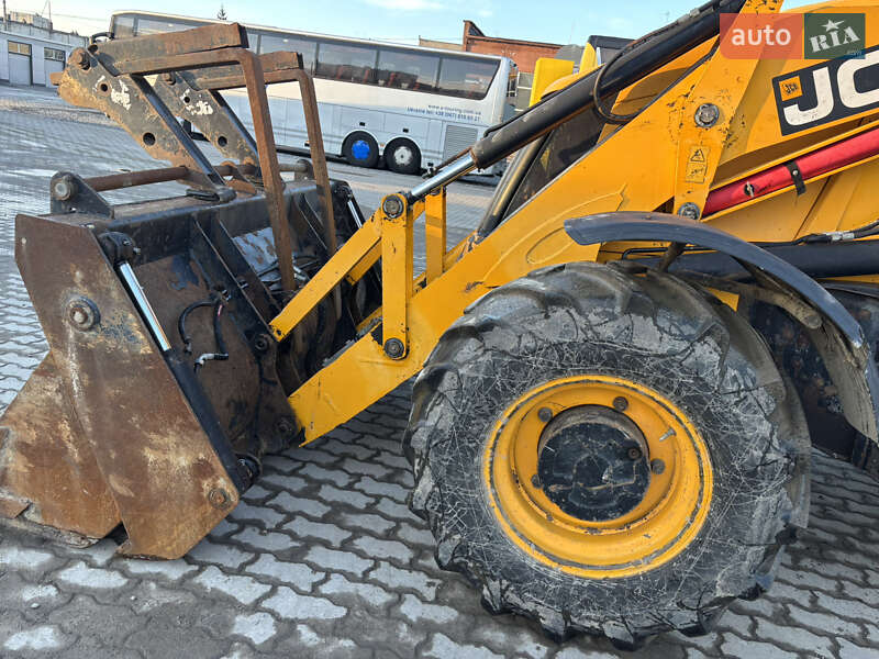 Экскаватор погрузчик JCB 3CX 2011 в Львове