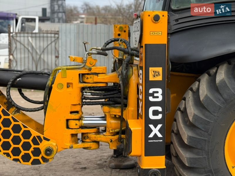 Экскаватор погрузчик JCB 3CX 2011 в Одессе