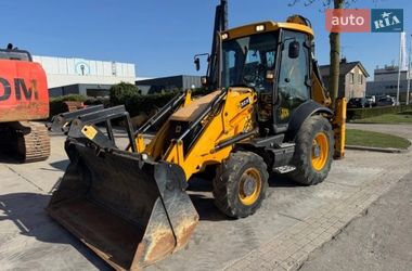 Экскаватор погрузчик JCB 3CX 2011 в Дубно