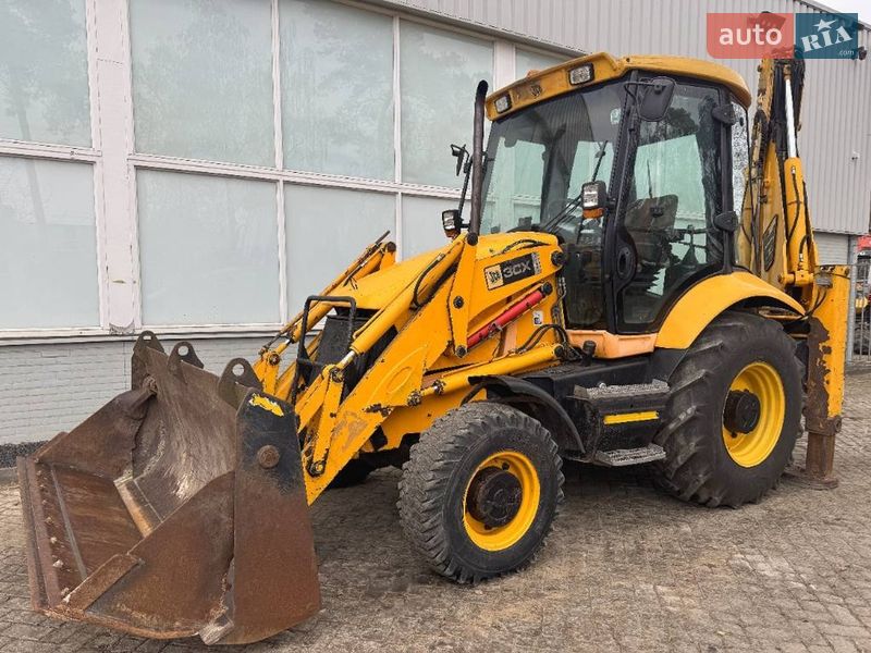 Экскаватор погрузчик JCB 3CX 2007 в Дубно