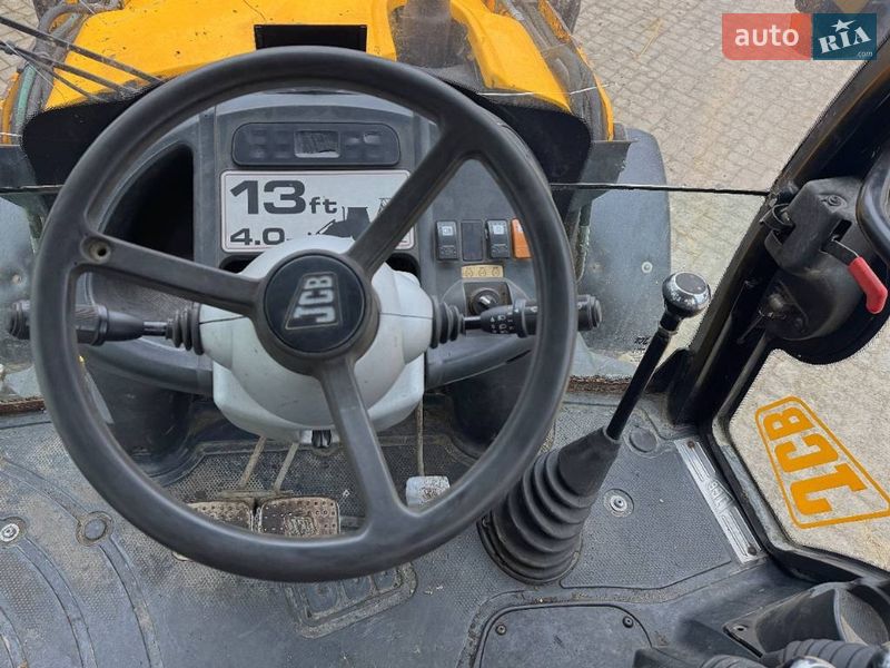 Экскаватор погрузчик JCB 3CX 2007 в Дубно