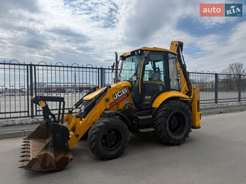 Екскаватор навантажувач JCB 3CX 2021 в Києві фото 27 Екскаватор навантажувач JCB 3CX 2021 в Києві