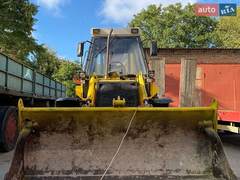 Колесный экскаватор JCB 3CX 1986 в Одессе