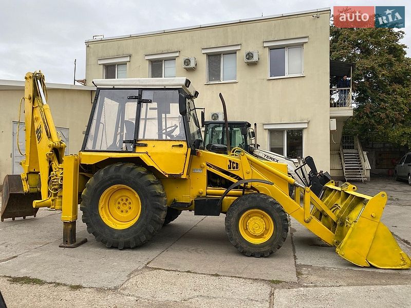 Колесный экскаватор JCB 3CX 1986 в Одессе