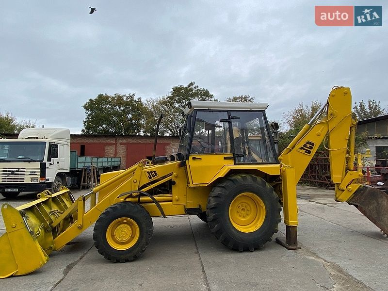 Колесный экскаватор JCB 3CX 1986 в Одессе