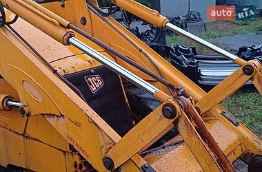 Экскаватор погрузчик JCB 3CX 2004 в Львове