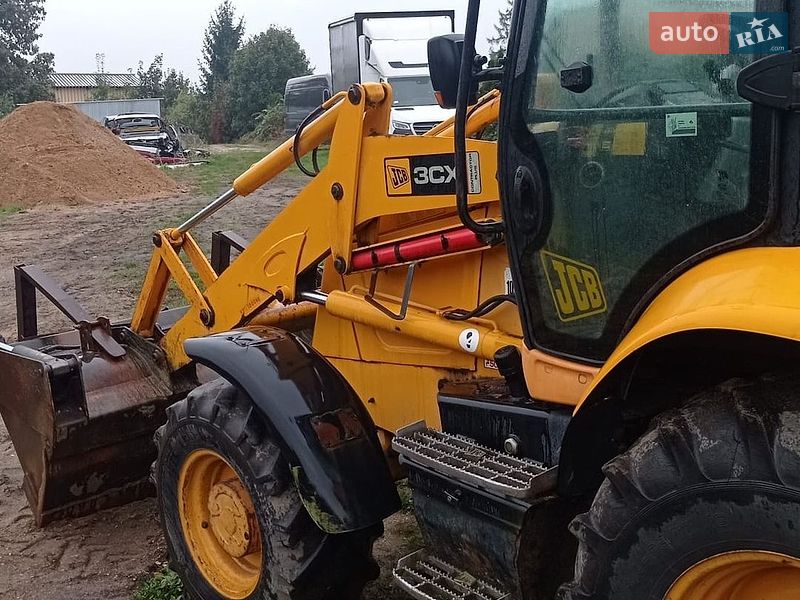 Экскаватор погрузчик JCB 3CX 2004 в Львове