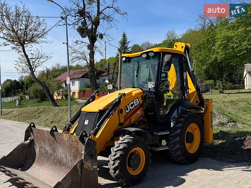 Інша спецтехніка JCB 3CX 2019 в Миколаєві